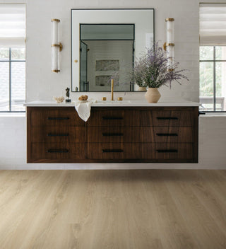 EcoDense Corsica hybrid resilient flooring in a bathroom